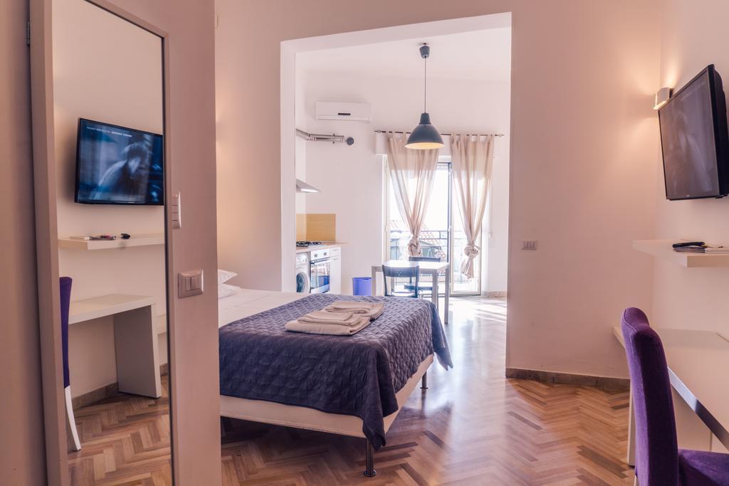 Solobed Leilighet Reggio Calabria Eksteriør bilde